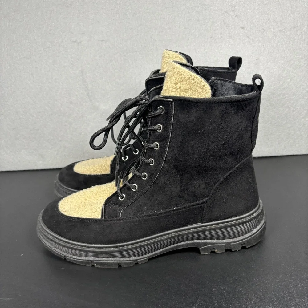 Yoki Womens Size 10 Black Faux Shearling Combat Boots Lug Sole Ankle Winter Shoe